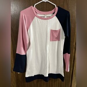 Women’s 3/4 Sleeve Top